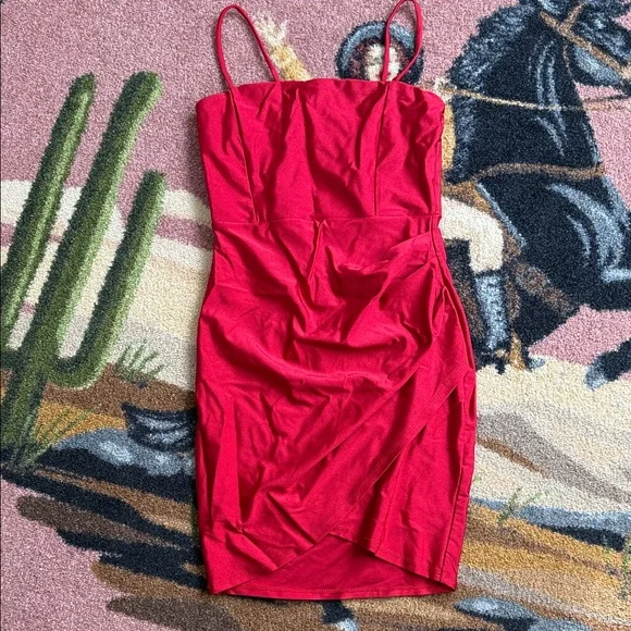 RED MINI DRESS - Picture 1 of 8